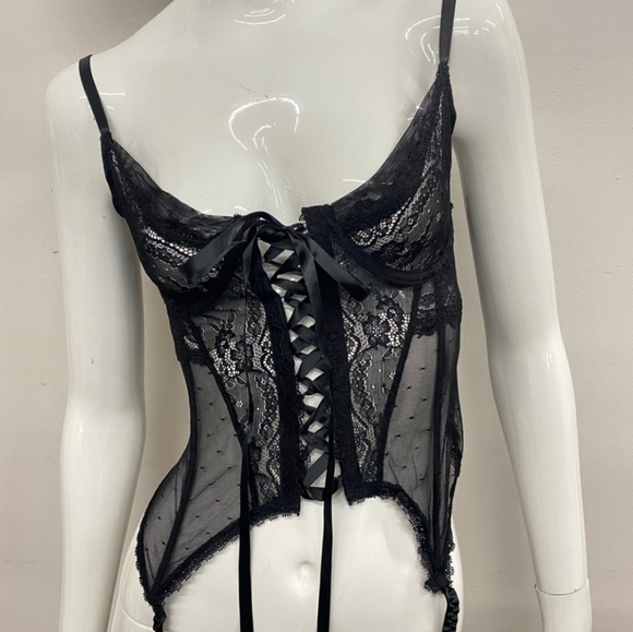 🖤 WIDOW Black Lace Bustier Lace-Up Cami 🖤 - Picture 3 of 12